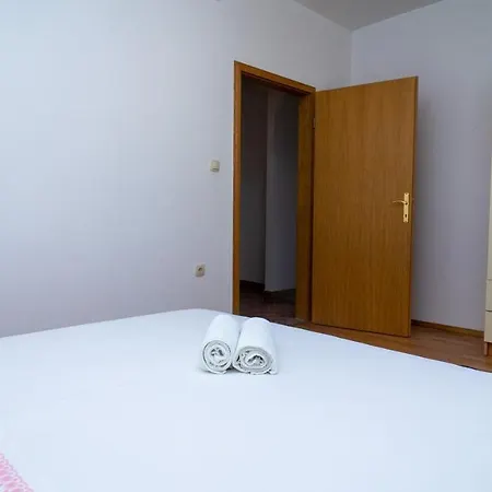 Mikael Apartment